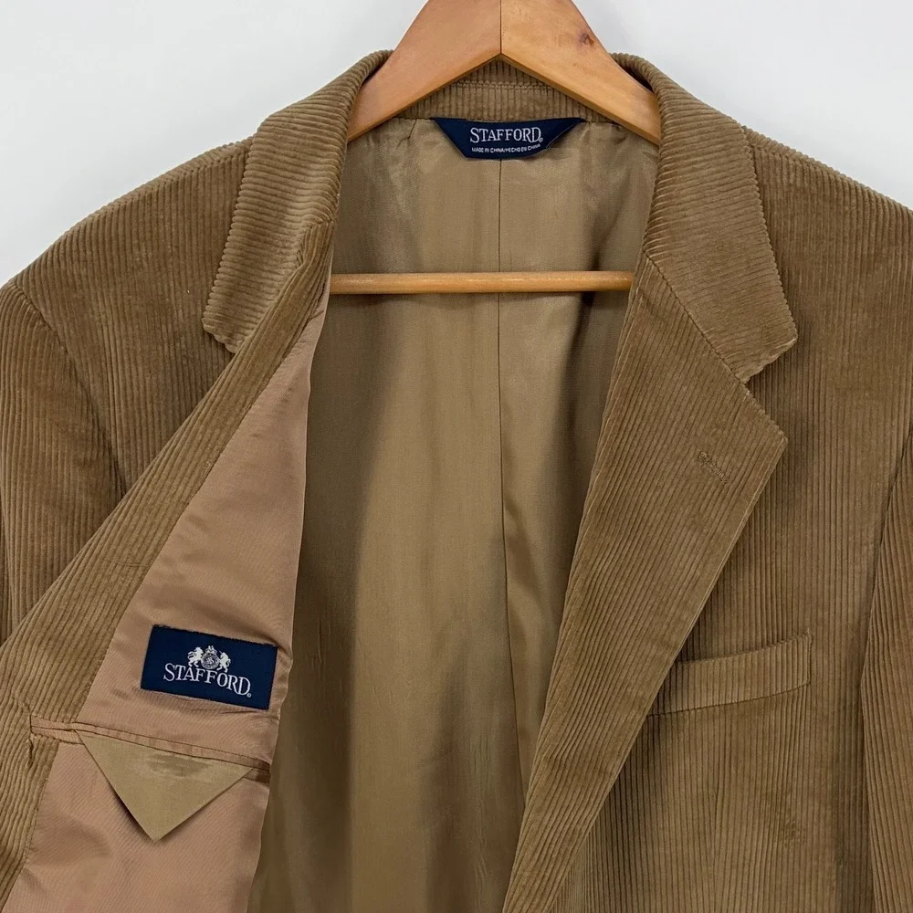 Stafford Blazer Corduroy Tan Two Button Sport Coat Dark Academia 44S Jacket